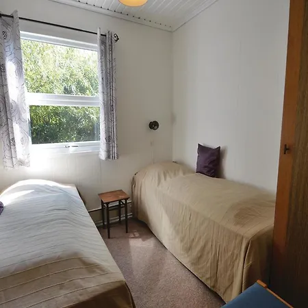 Four Bedroom Holiday In Prázdninový dům